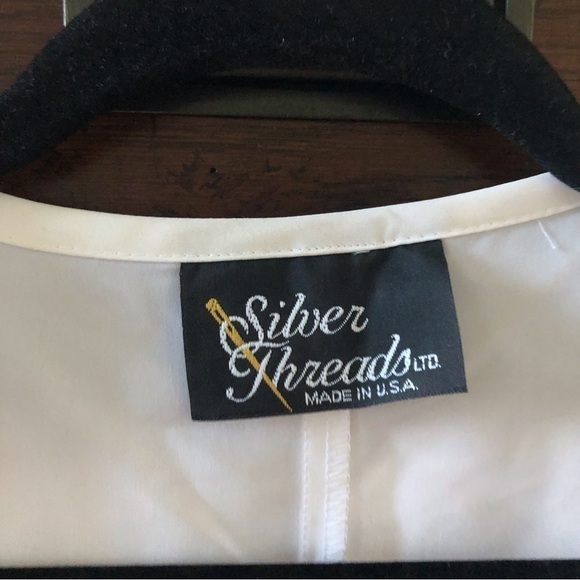 Vintage silk threads white short sleeve tee with shell design in size M - Picture 4 of 7